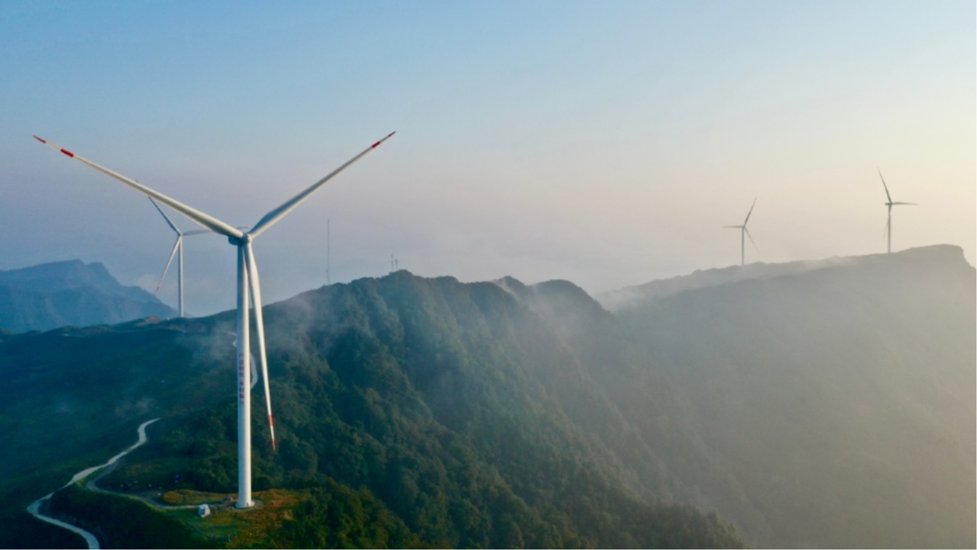 成都衡泰赋能新能源产业高质量发展